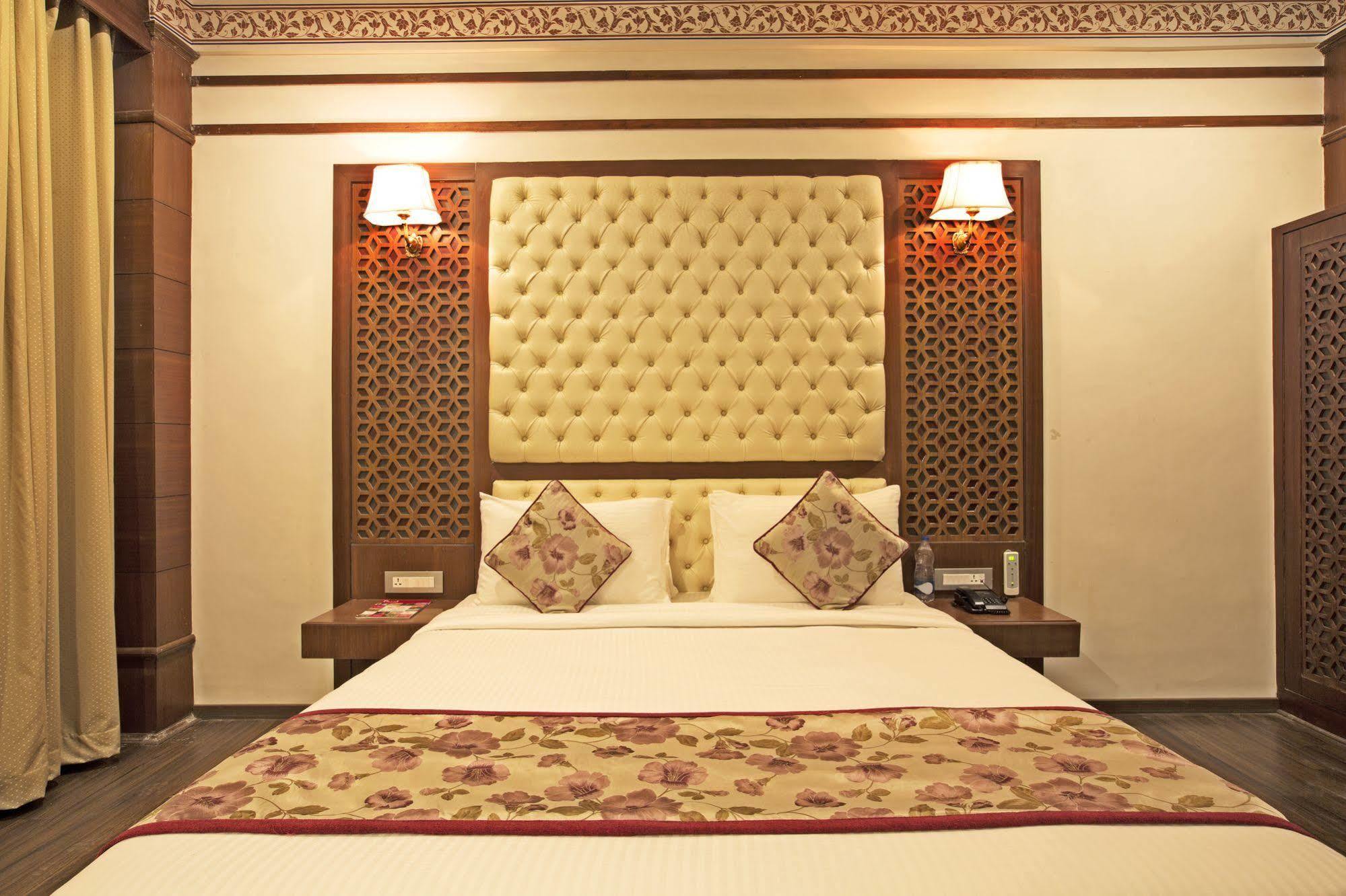 Regenta Resort Vanya Mahal Ranthambore ساواي مادهوبور المظهر الخارجي الصورة